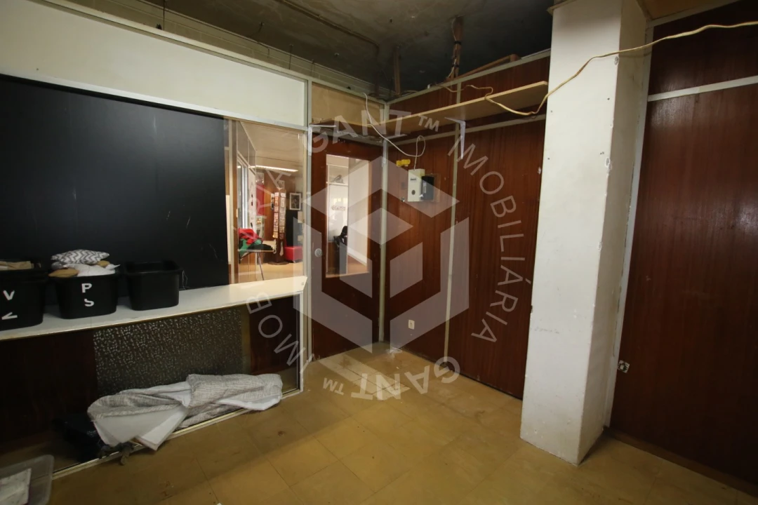 Loja para Arrendamento em Costa da Caparica Foto 2