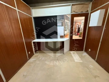 Loja para Arrendamento em Costa da Caparica