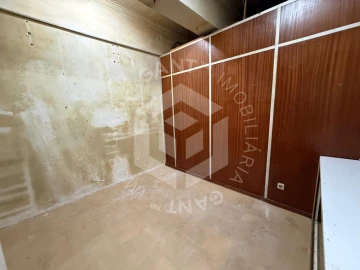 Loja para Arrendamento em Costa da Caparica
