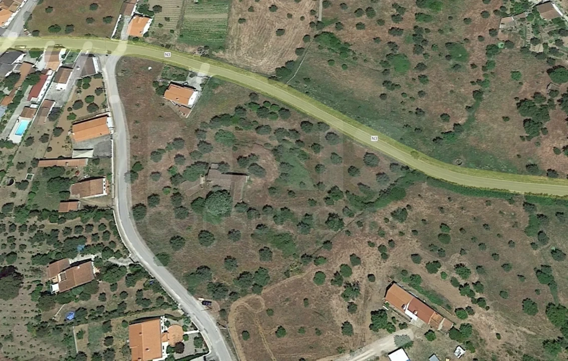 Moradia T2 para Venda em Mouriscas Foto 4