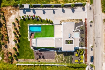 Moradia T3 para Venda em Atouguia da Baleia