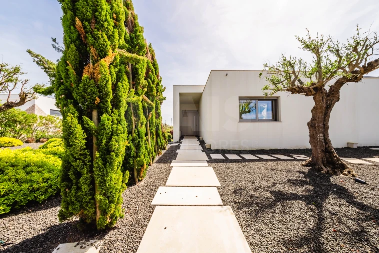 Moradia T3 para Venda em Atouguia da Baleia Foto 10