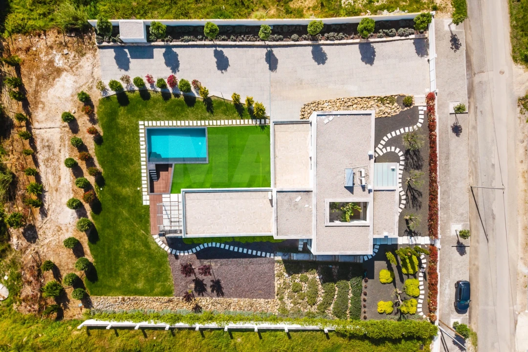 Moradia T3 para Venda em Atouguia da Baleia Foto 8