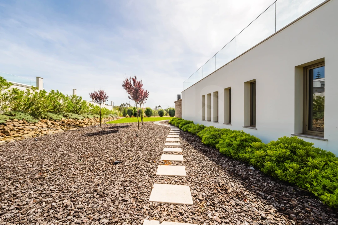 Moradia T3 para Venda em Atouguia da Baleia Foto 12