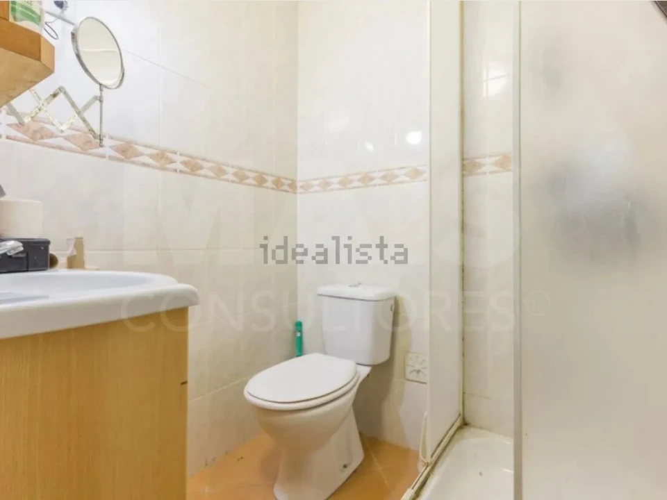 Moradia T1 para Venda em Caparica e Trafaria Foto 9