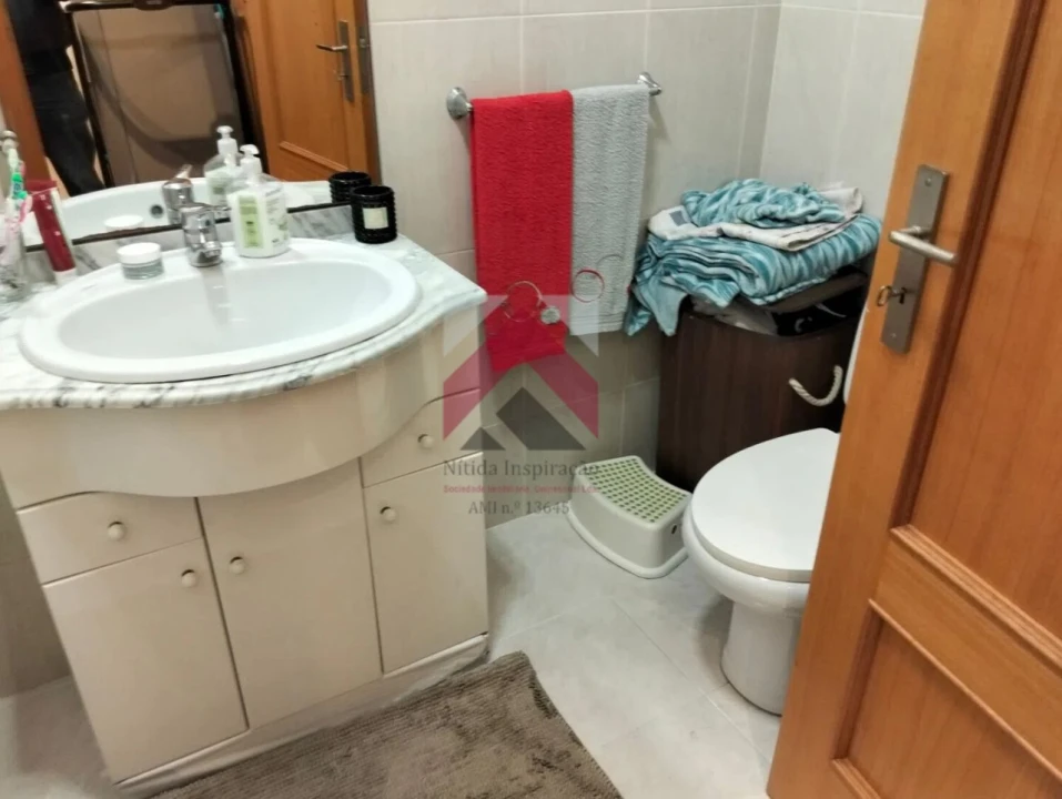 Apartamento T2 para Venda em Alfena Foto 12
