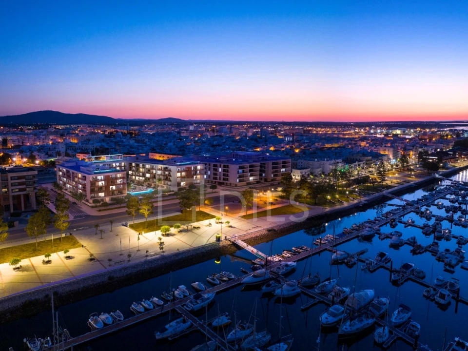 Apartamento T2 para Venda em Olhão Foto 23