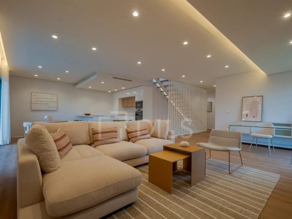 Moradia T3 para Venda em Amora Foto 4