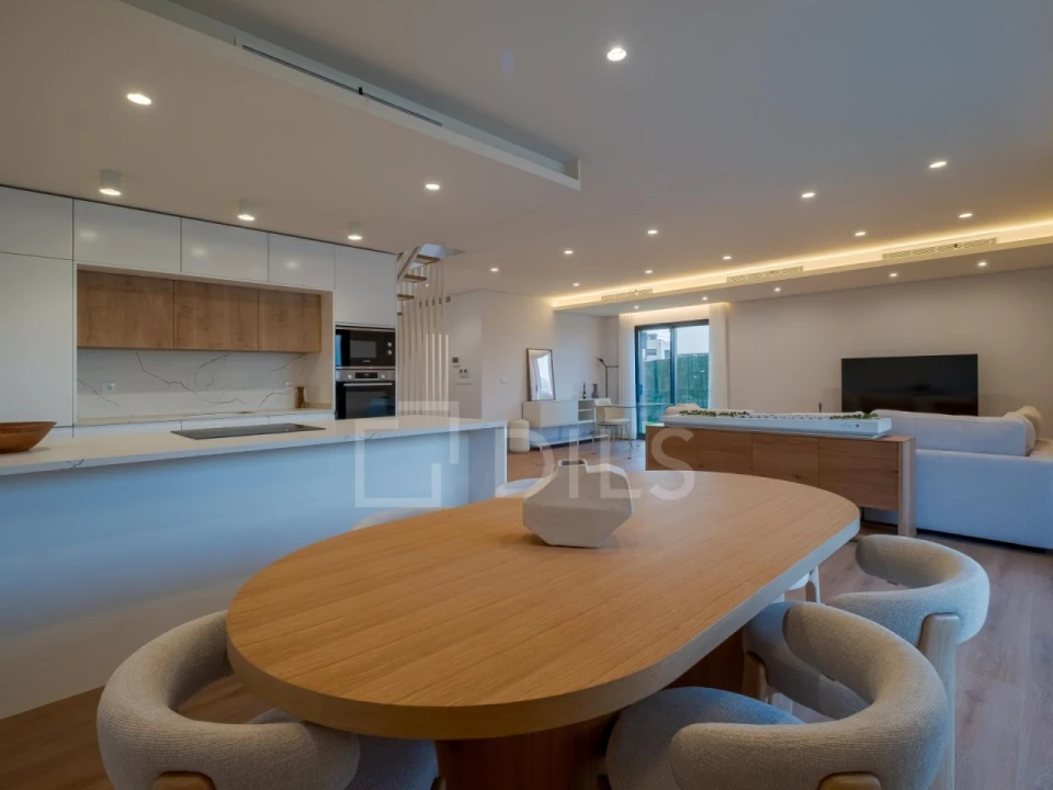 Moradia T3 para Venda em Amora Foto 6