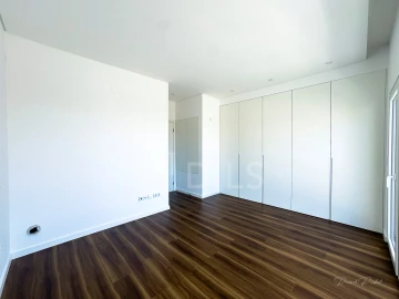 Moradia T2 para Venda em Santo Isidoro