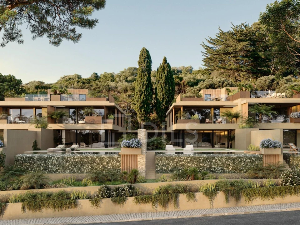 Moradia T4 para Venda em Alcabideche Foto 3