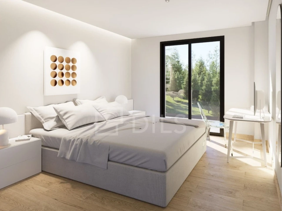Moradia T4 para Venda em Montenegro Foto 1