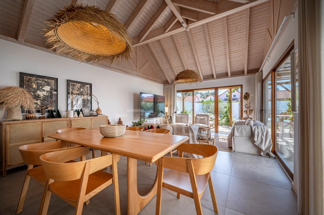 Moradia T3 para Venda em Santa Maria do Castelo e Santiago e Santa Susana Foto 9