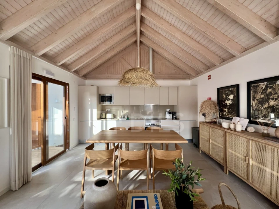 Moradia T3 para Venda em Santa Maria do Castelo e Santiago e Santa Susana Foto 8