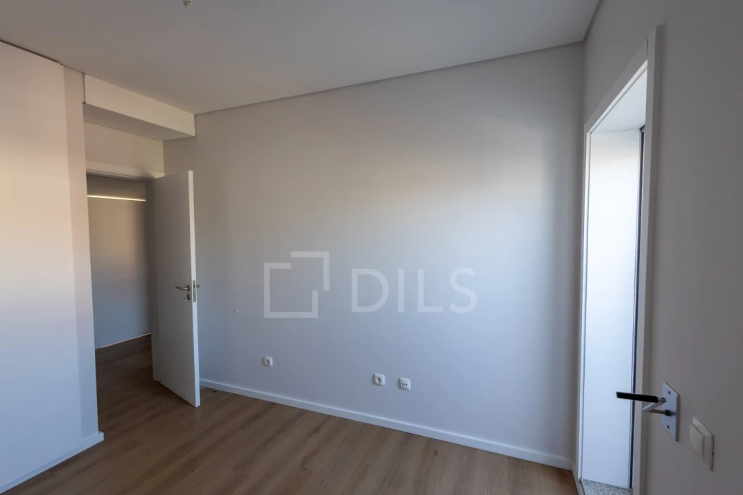 Moradia T3 para Arrendamento em Perafita, Lavra e Santa Cruz do Bispo Foto 7