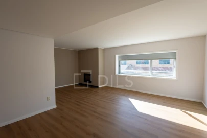 Moradia T3 para Arrendamento em Perafita, Lavra e Santa Cruz do Bispo