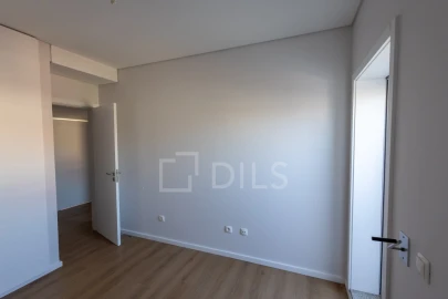 Moradia T3 para Arrendamento em Perafita, Lavra e Santa Cruz do Bispo