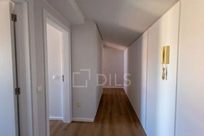 Moradia T3 para Arrendamento em Perafita, Lavra e Santa Cruz do Bispo