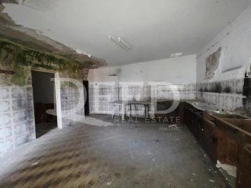 Moradia T3 para Venda em Santo Antonio