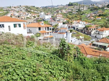 Moradia T3 para Venda em Santo Antonio