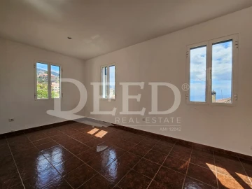 Moradia T2 para Venda em Imaculado Coração de Maria