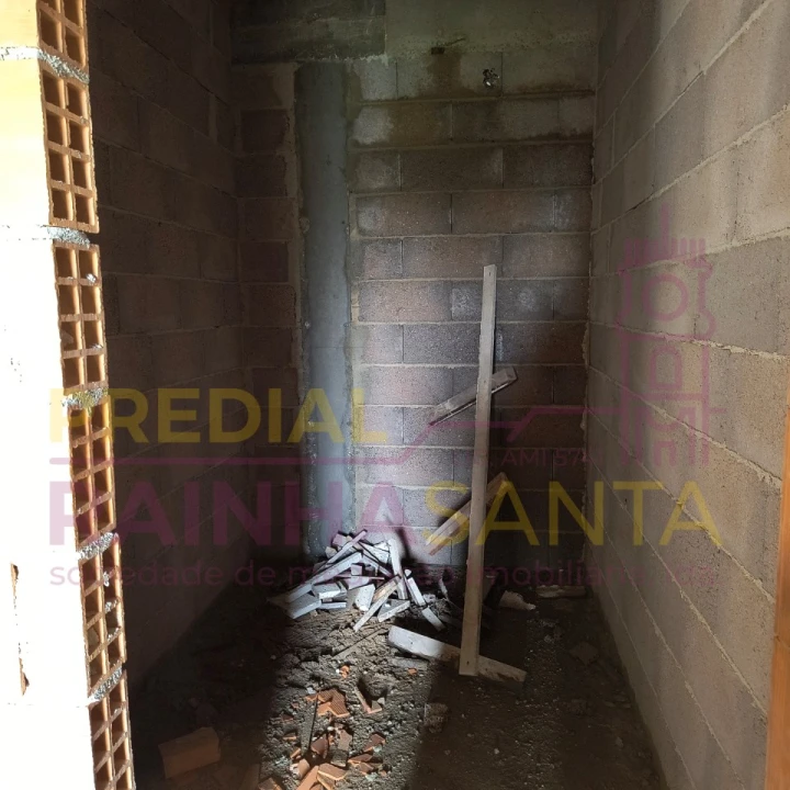 Prédio para Venda em Mira Foto 17