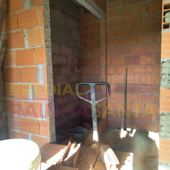 Prédio para Venda em Mira Foto 21