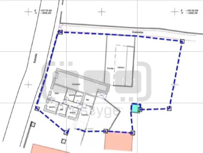 Moradia para Venda em Casais e Alviobeira Foto 2