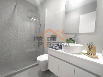 Apartamento T3 para Venda em Benfica