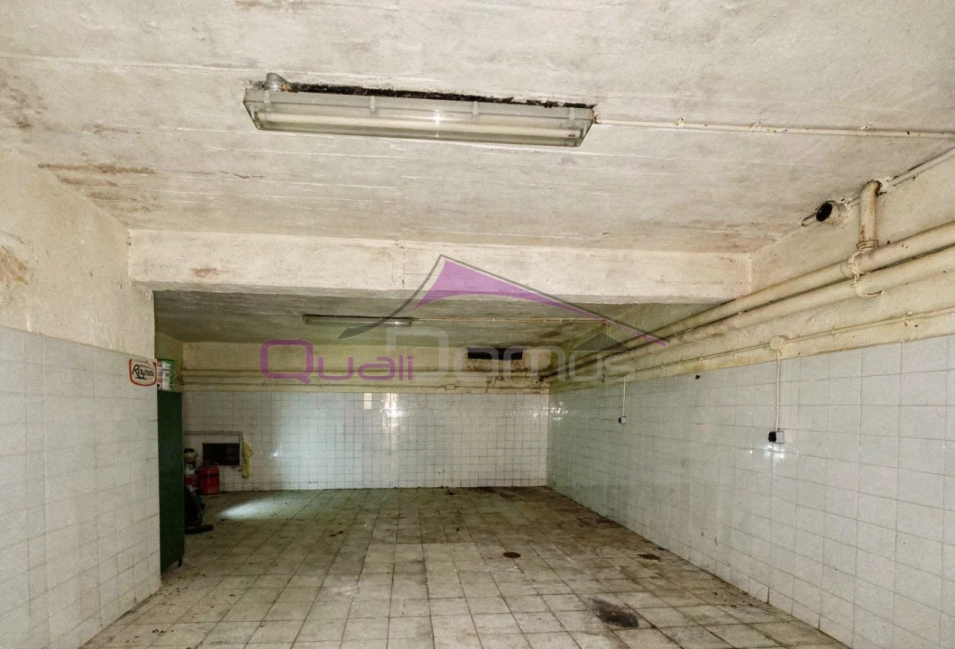 Loja para Venda em São João Baptista e Santa Maria dos Olivais Foto 19