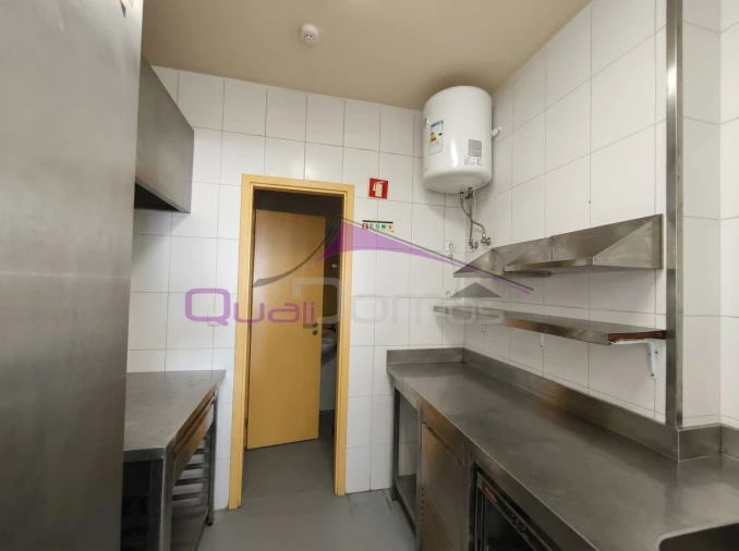 Loja para Venda em São João Baptista e Santa Maria dos Olivais Foto 5