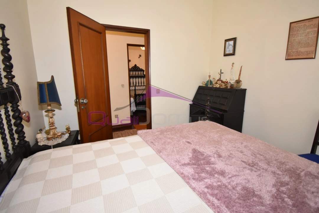 Moradia T4 para Venda em Moitas Venda Foto 19