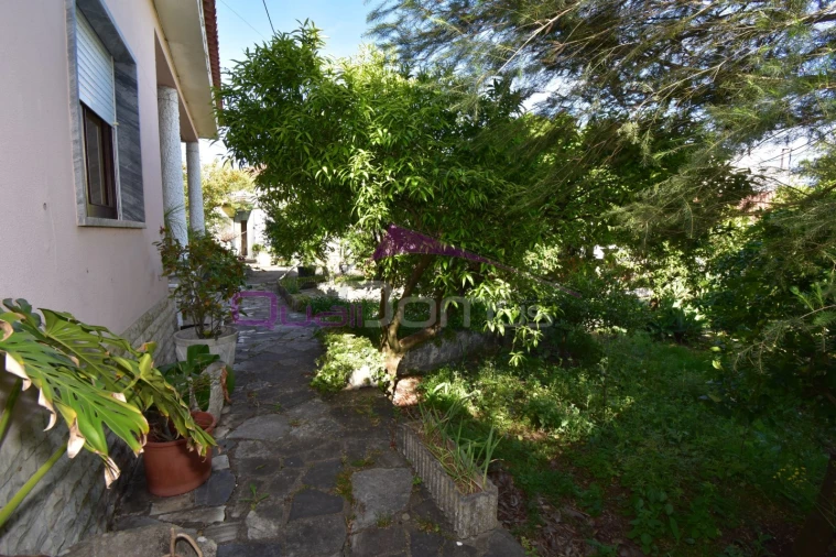 Moradia T4 para Venda em Moitas Venda Foto 25