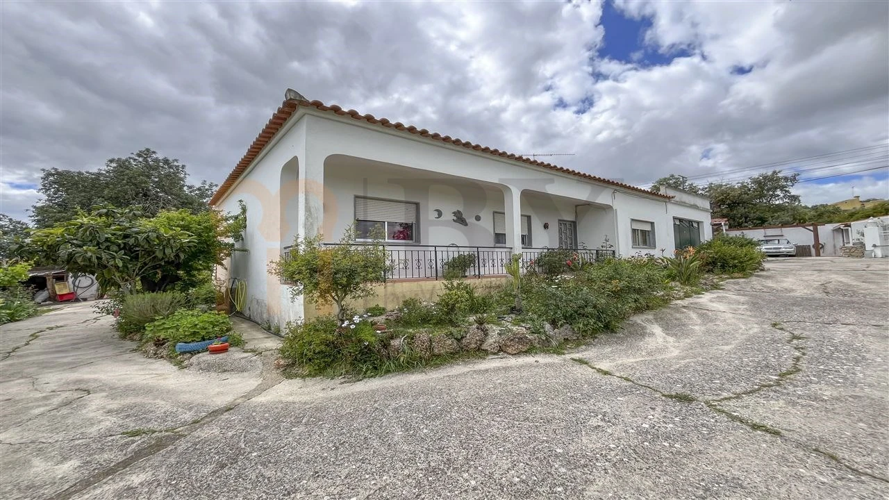 Quinta T5 para Venda em São Brás de Alportel Foto 3