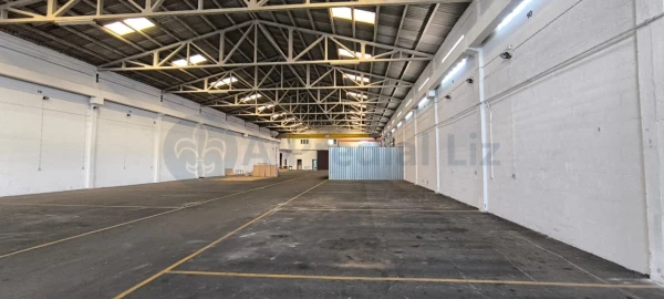 Armazém para Arrendamento em Barcarena