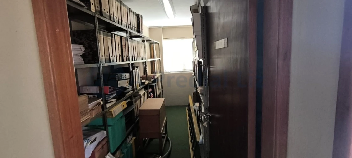 Armazém para Arrendamento em Barcarena Foto 10