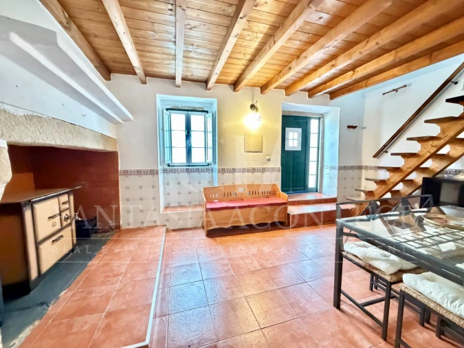 Moradia T2 para Venda em Alpalhão Foto 5