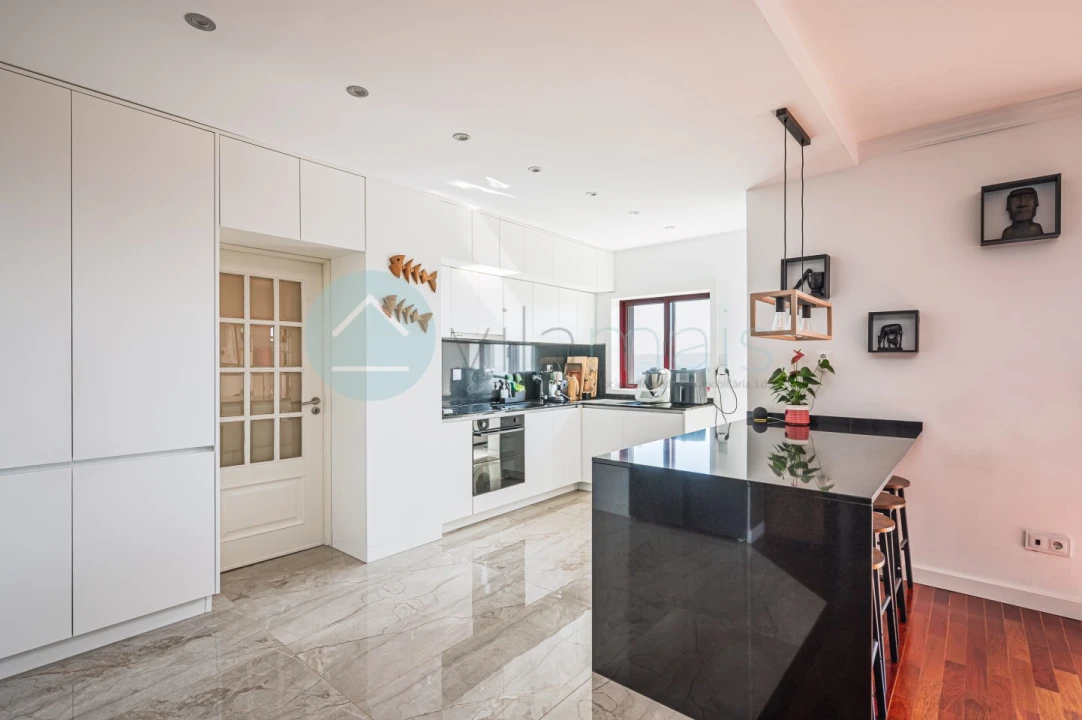 Apartamento T2 para Venda em Paranhos Foto 5