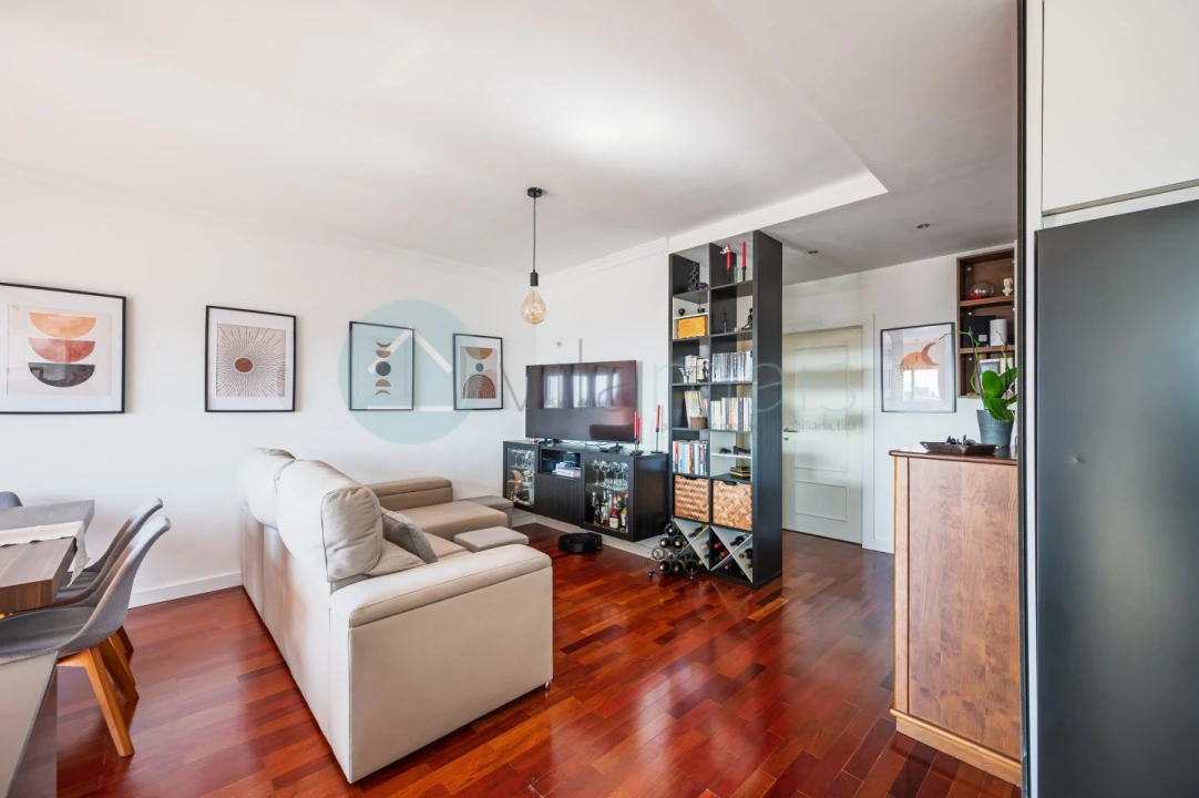 Apartamento T2 para Venda em Paranhos Foto 7