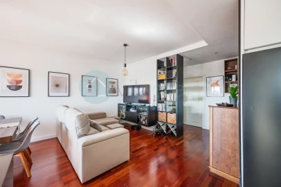 Apartamento T2 para Venda em Paranhos