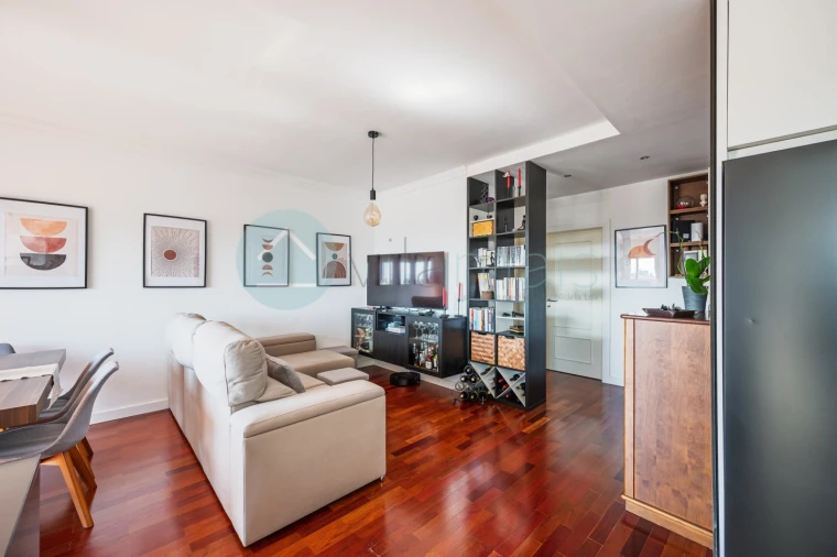 Apartamento T2 para Venda em Paranhos Foto 7