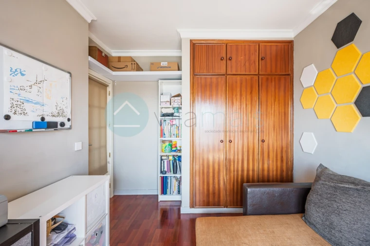 Apartamento T2 para Venda em Paranhos Foto 16