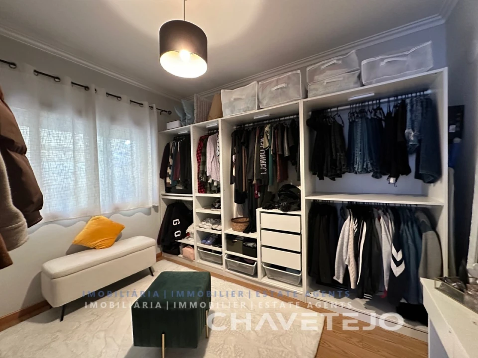 Apartamento T3 para Venda em São João Baptista e Santa Maria dos Olivais Foto 14