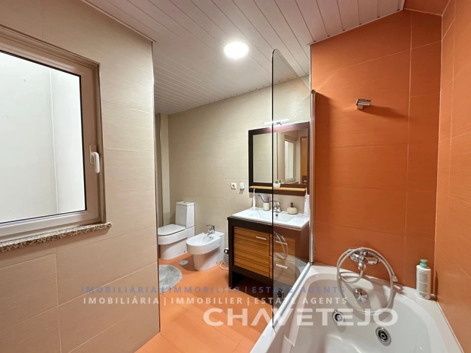 Apartamento T3 para Venda em São João Baptista e Santa Maria dos Olivais Foto 24