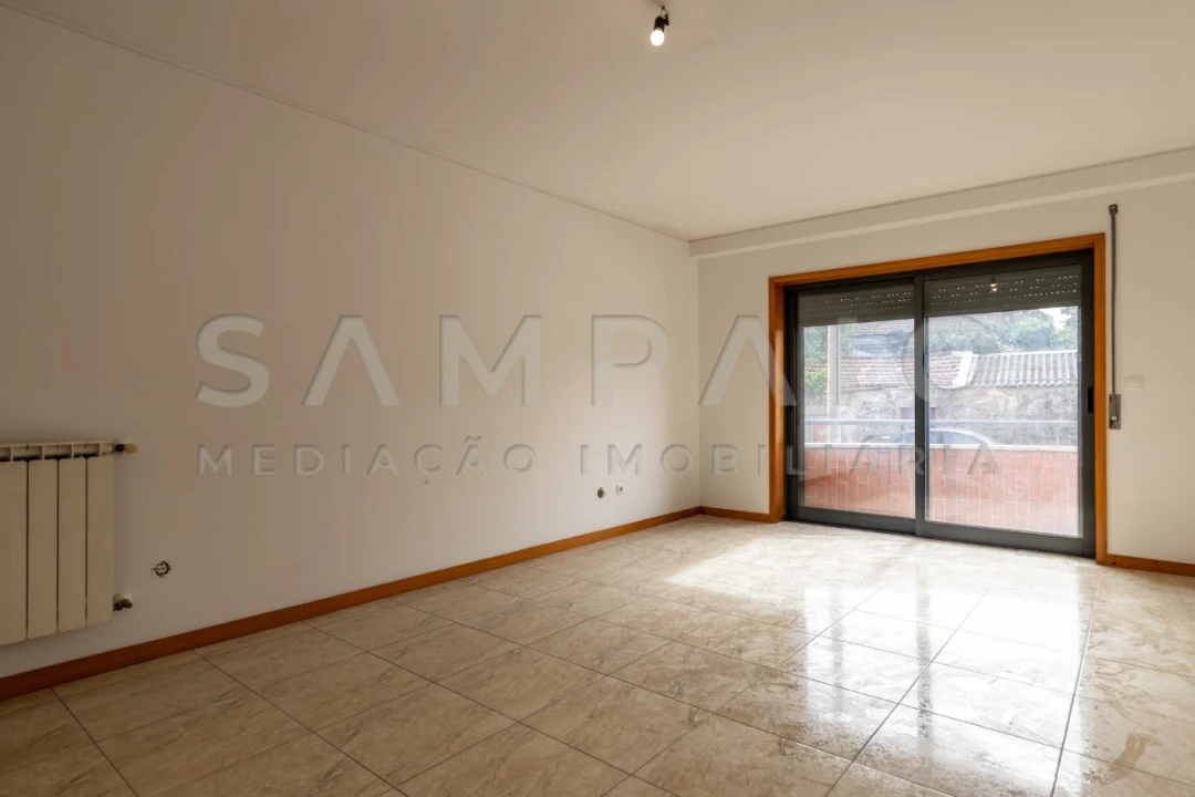 Apartamento T3 para Venda em Rio Tinto Foto 2