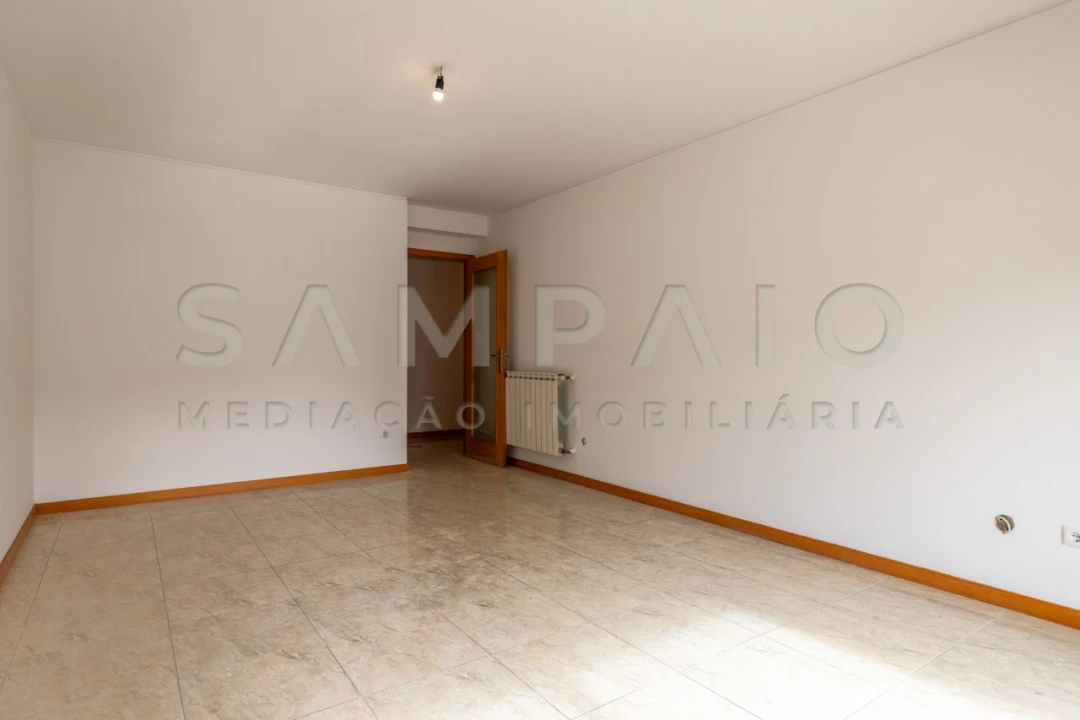 Apartamento T3 para Venda em Rio Tinto Foto 6