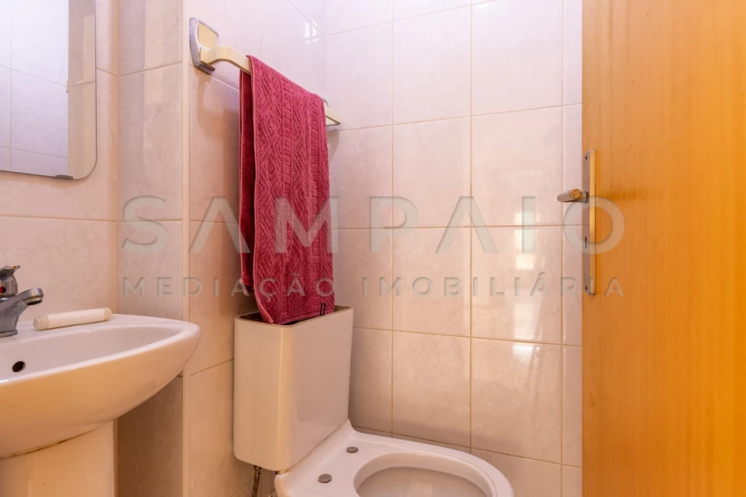 Apartamento T3 para Venda em Rio Tinto Foto 10