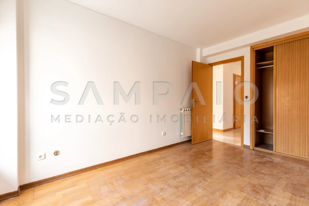 Apartamento T3 para Venda em Rio Tinto Foto 14