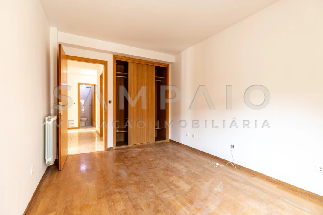 Apartamento T3 para Venda em Rio Tinto Foto 15