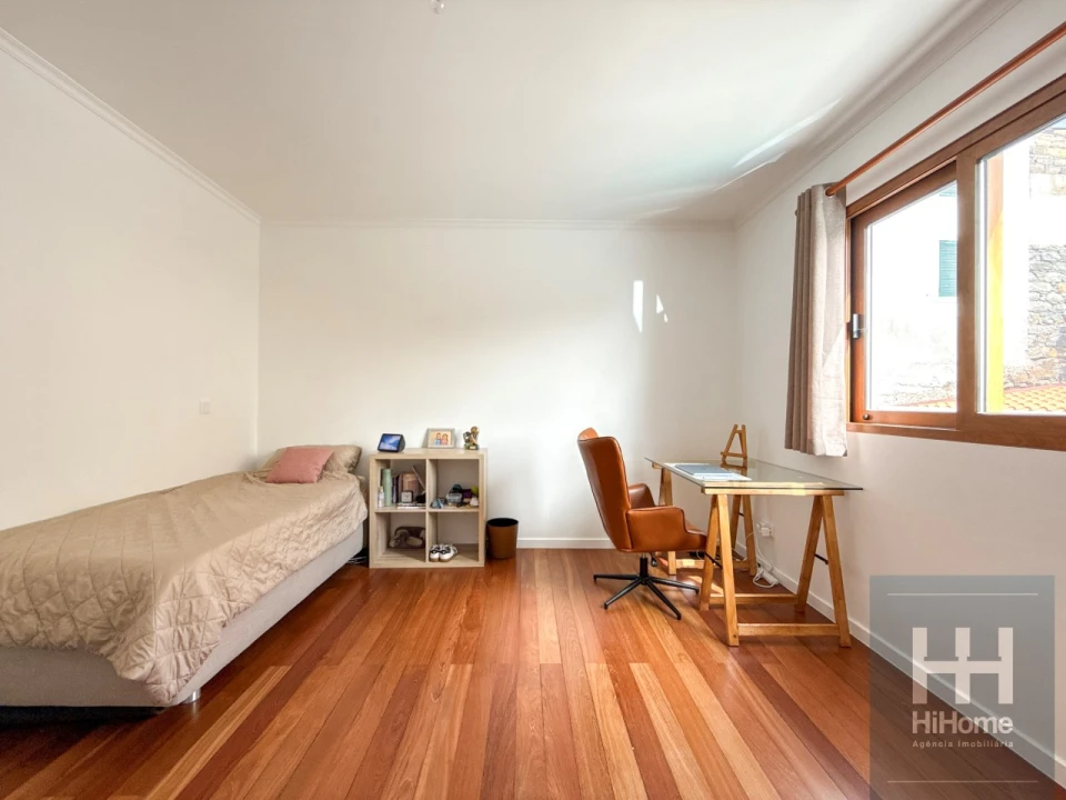 Moradia T3 para Venda em São Martinho Foto 24